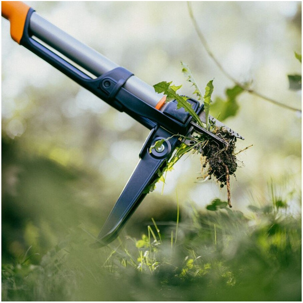 Корнеудалитель телескопический Fiskars 1080409