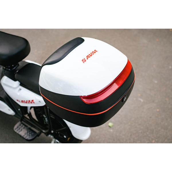 Электроскутер AVM Delta (белый)