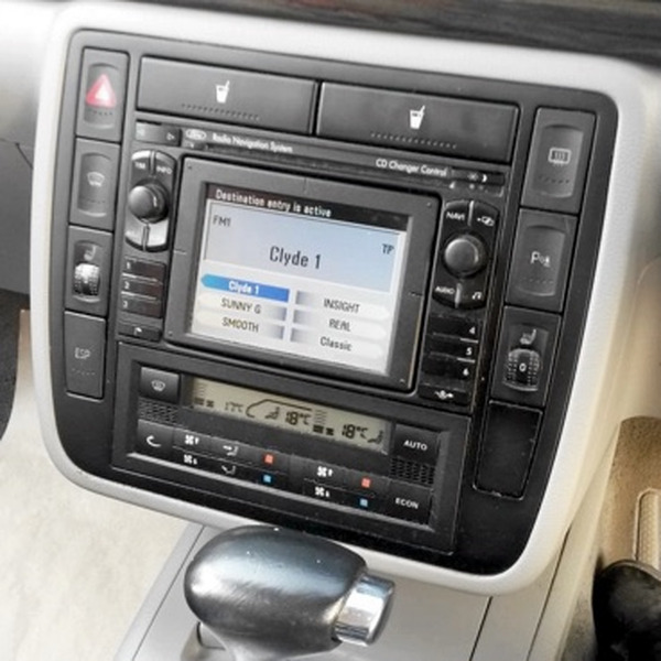 Рамка INCAR RVW-N06  (Ford Galaxy до 2005 / VW Sharan)