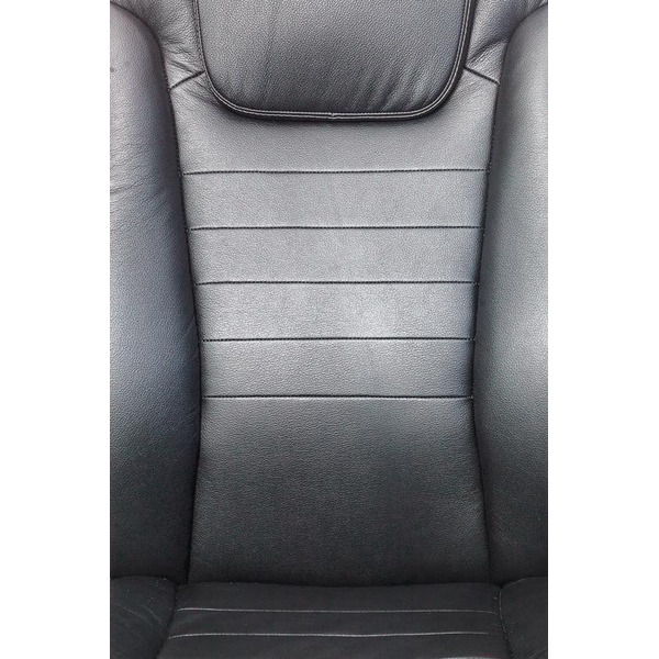 Офисное кресло Бюрократ KE-1023 (темный орех/черная кожа)