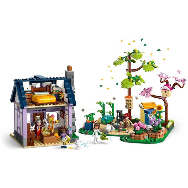 Конструктор Lego Friends Дом пчеловода и цветник 42669