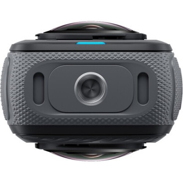 Экшн-камера Insta360 X4