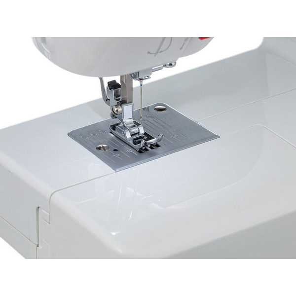 Швейная машина Veritas Laura