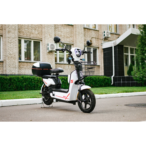 Электроскутер AVM Delta (белый)