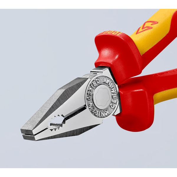 Плоскогубцы комбинированные KNIPEX 03 06 160