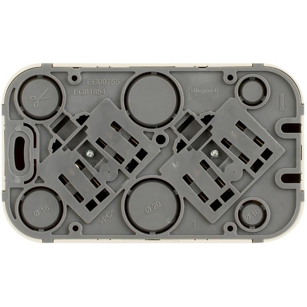 Розетка Legrand Quteo 782263