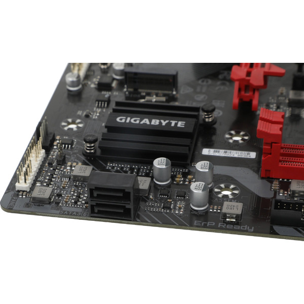 Материнская плата Gigabyte B760M Gaming DDR4