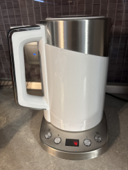 Электрочайник Kitfort KT-660-1