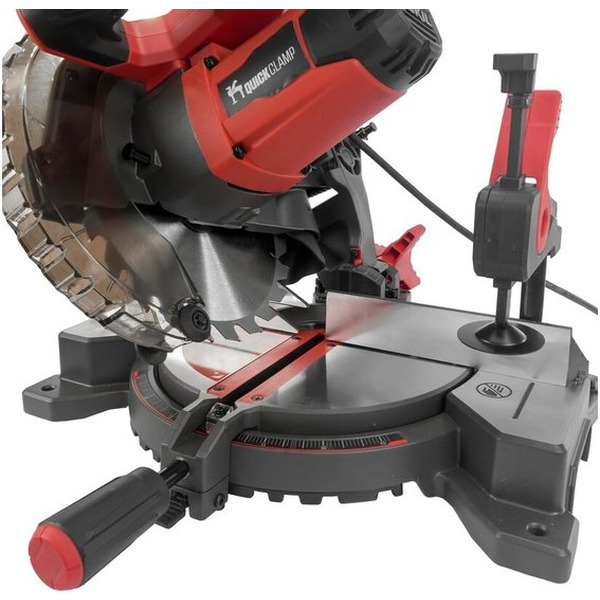 Торцовочная пила Skil MS1305SE00