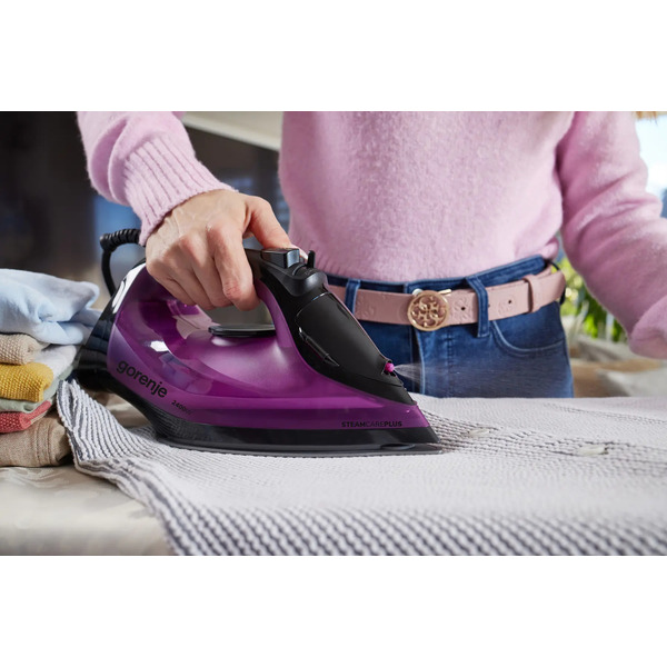 Утюг GORENJE SIK2400BKV