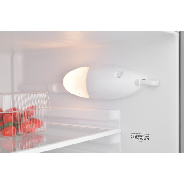 Холодильник Indesit TIA 14 G (серебристый)