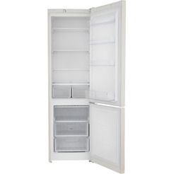 Холодильник Indesit DS 3200 E