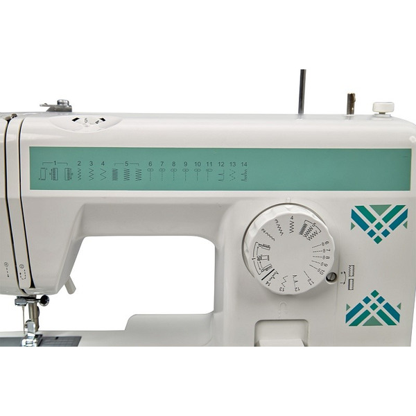 Швейная машина Leader Intense