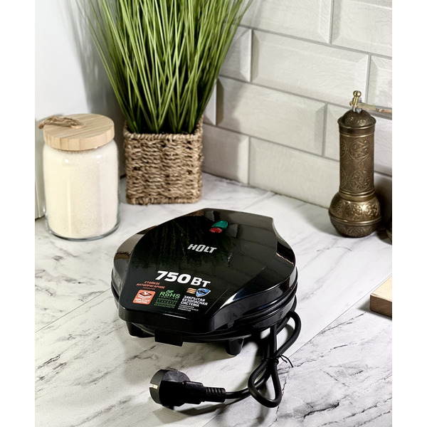 Вафельница HOLT HT-WM-001