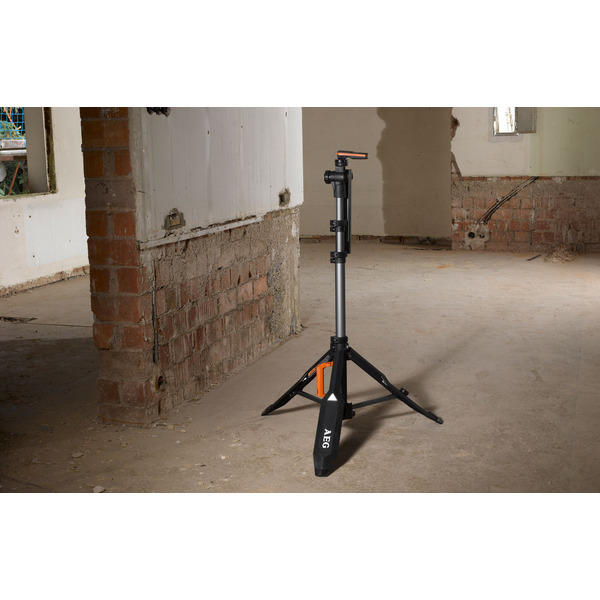 Тренога для осветительных приборов AEG Powertools LUS-210X (4935459663)