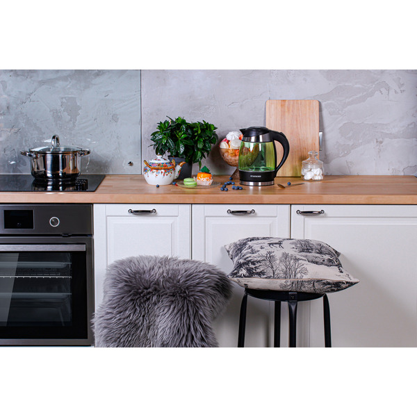 Электрочайник StarWind SKG2213