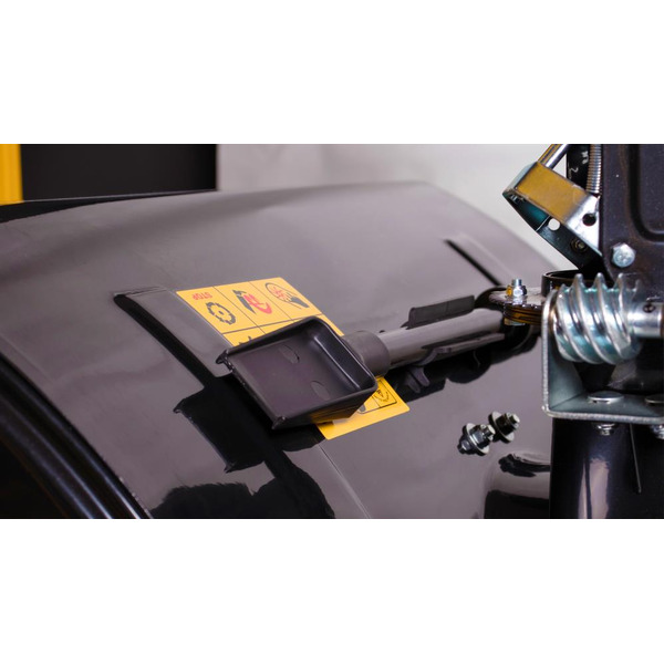 Cнегоубрщик CHAMPION ST1376E