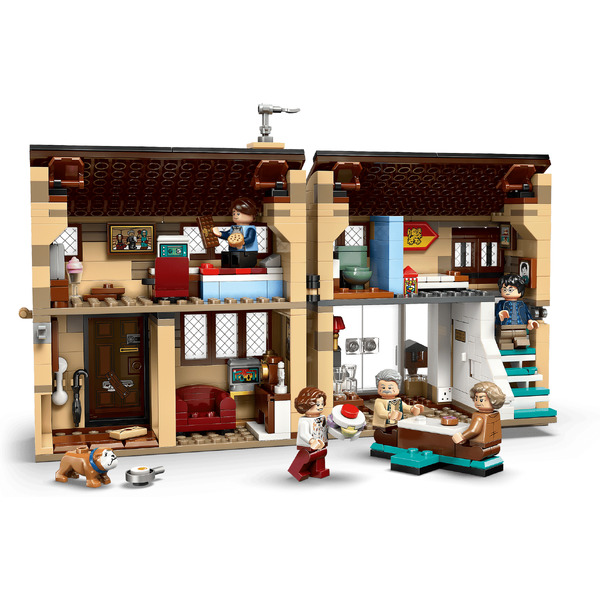 Конструктор LEGO Harry Potter 76451 Тисовая улица: Визит тети Мардж