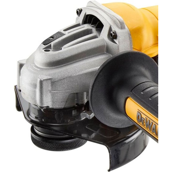 Угловая шлифмашина DeWalt DWE4257-QS