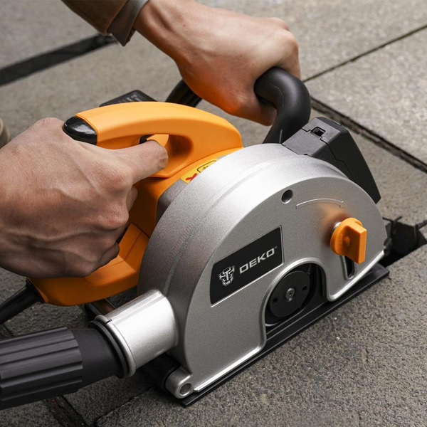 Штроборез Deko DKWC1800 (063-4241)