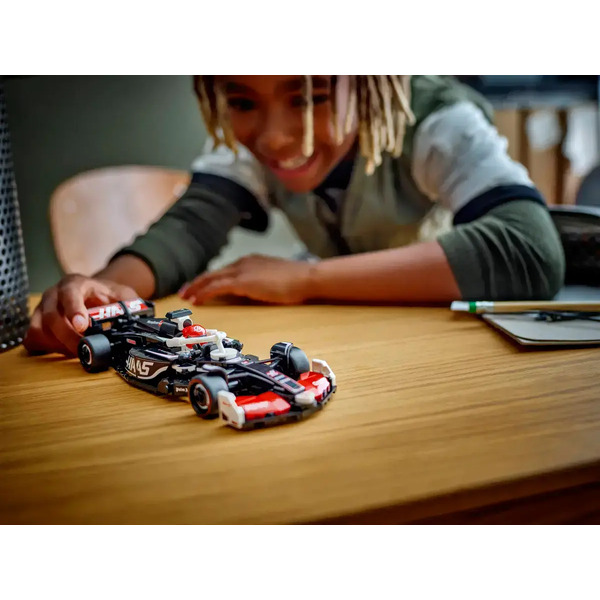 Конструктор Lego Speed Champions Болид Формулы-1 MoneyGram Haas VF-24 77250
