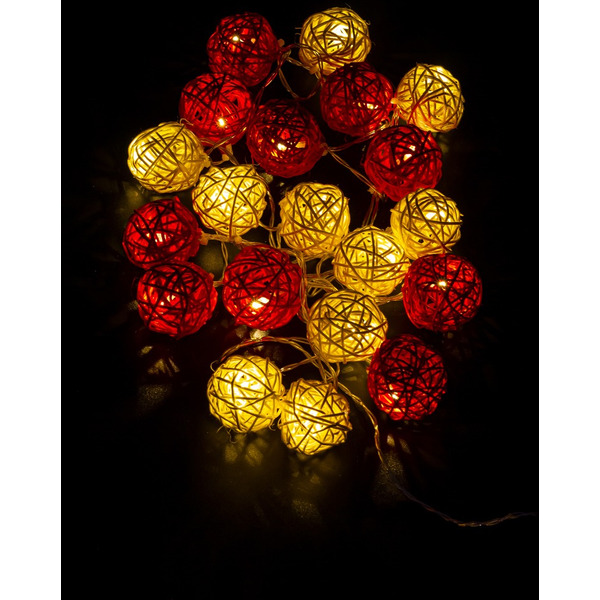 Светодиодная гирлянда ArtStyle Тростниковые шарики CL-N222WW