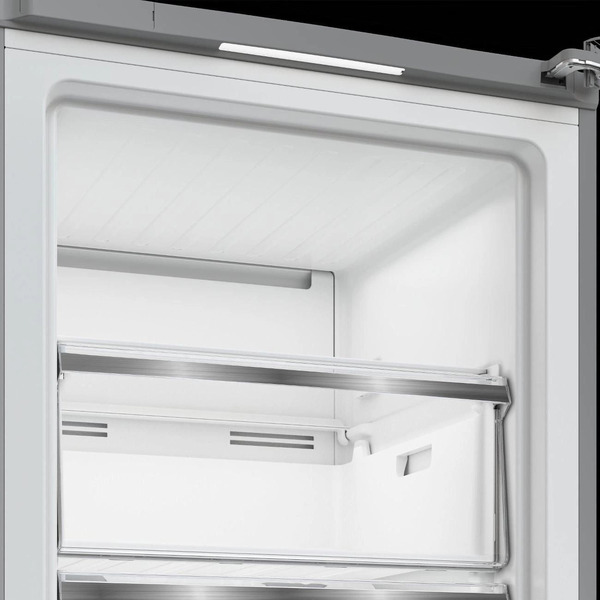 Морозильник Hotpoint HFZ 6185 S