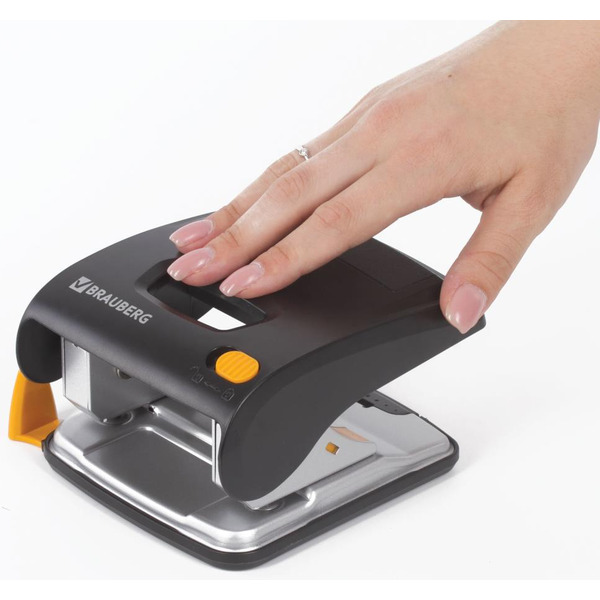 Дырокол BRAUBERG Easy Press 224343