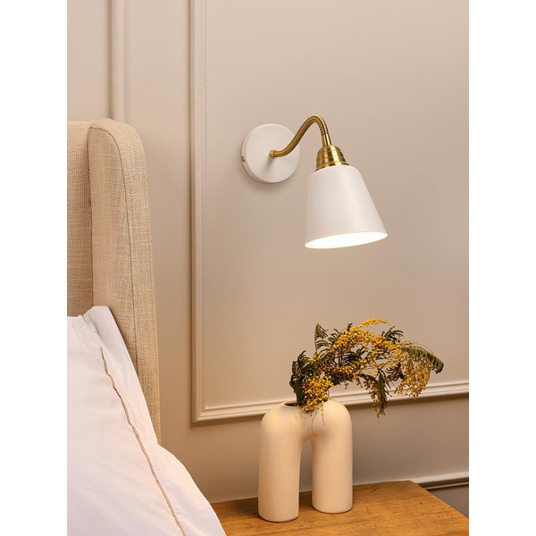 Светильник настенный ARTSTYLE HT-781W