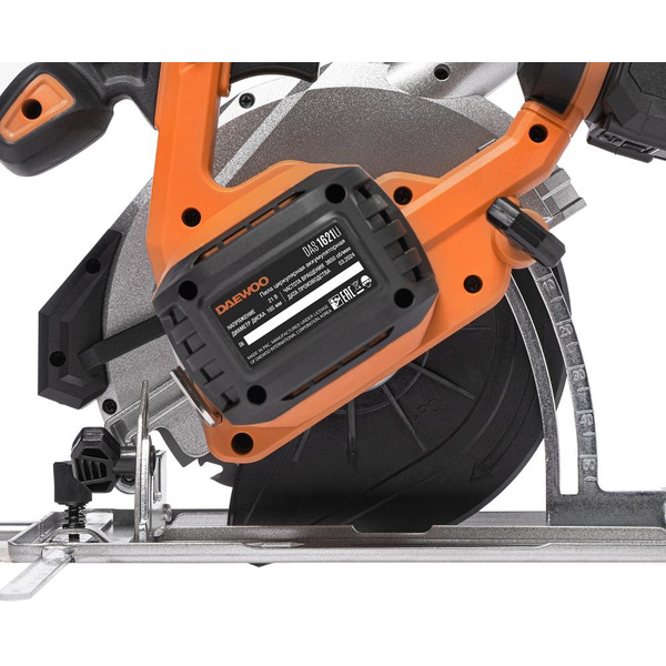 Циркулярная пила Daewoo Power DAS 1621Li Set
