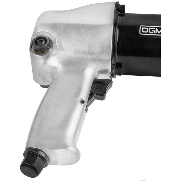 Пневмогайковерт DGM DTW-7012 с лубрикатором и головками