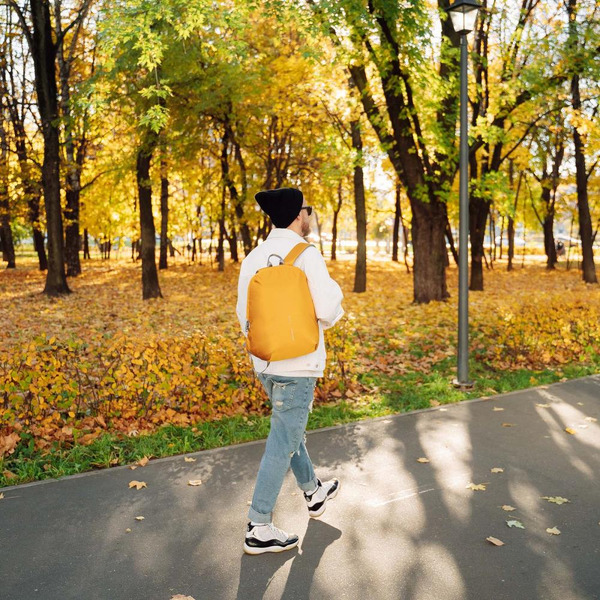 Рюкзак для ноутбука XD DESIGN Bobby Soft P705.798 (желтый)