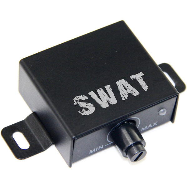 Автомобильный усилитель Swat M-1.1000